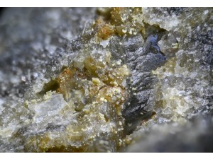 uranofán fotó